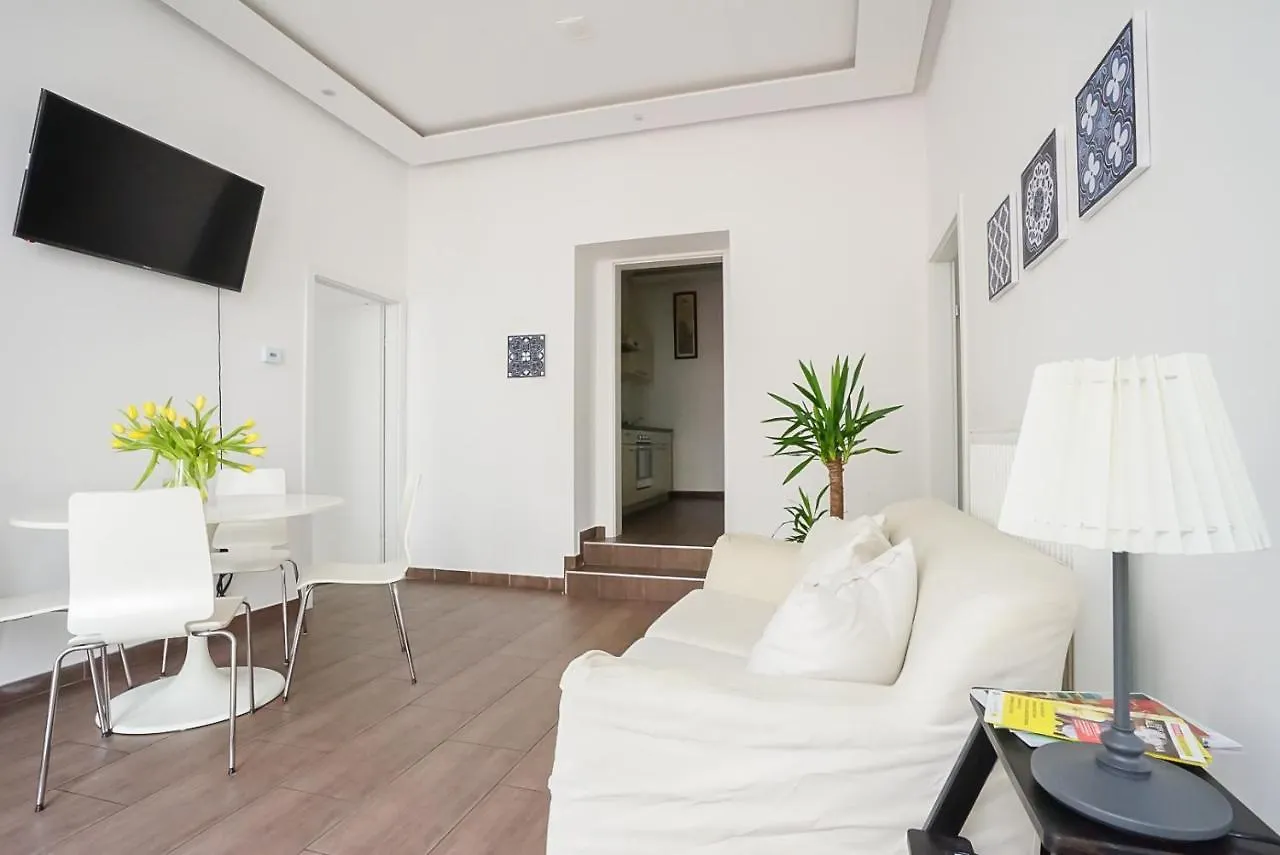 Wonderful Big Apartment Near Yppen Market 비엔나 오스트리아