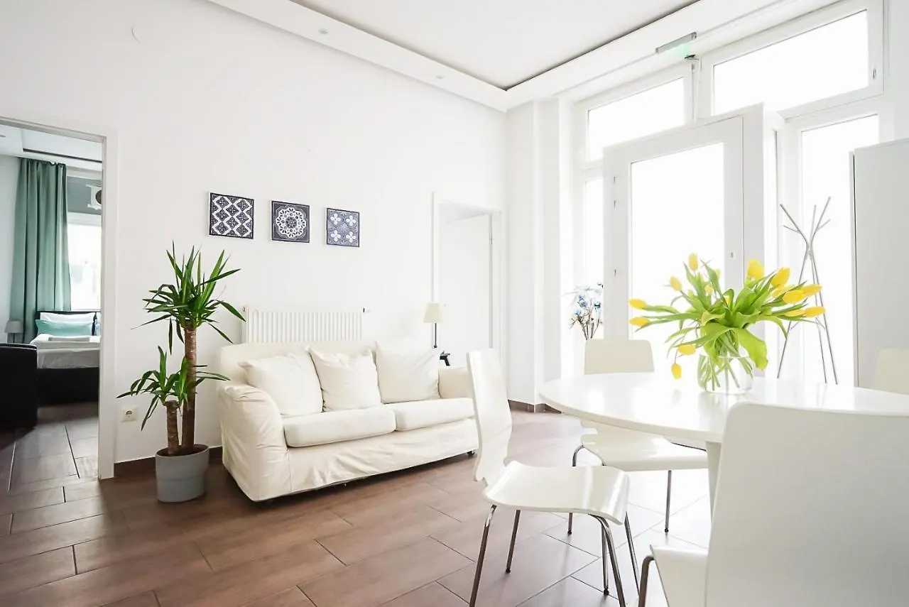Wonderful Big Apartment Near Yppen Market 비엔나
